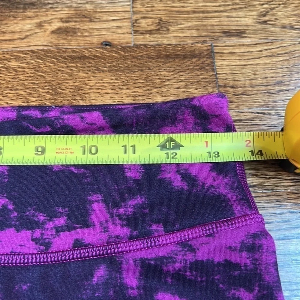 LULULEMON Wunder Under II 21 in tie dye crop leggings breezie plum black size 6 - Picture 7 of 8